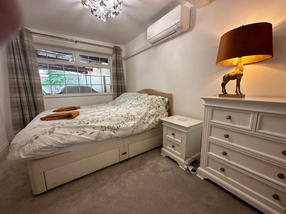 Thee Olde Cow Shed Cottingham, Central Location, 500 Meters From Cottingham Train Station, Close To Hull & Beverly, Free Parking & Wi-Fi , Entire Detached Property Esterno foto