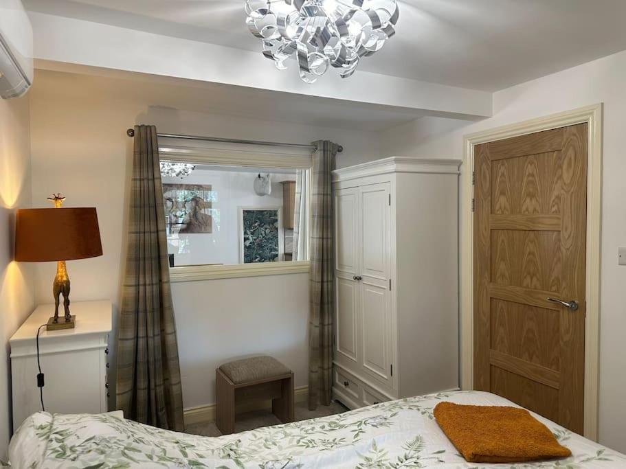 Thee Olde Cow Shed Cottingham, Central Location, 500 Meters From Cottingham Train Station, Close To Hull & Beverly, Free Parking & Wi-Fi , Entire Detached Property Esterno foto